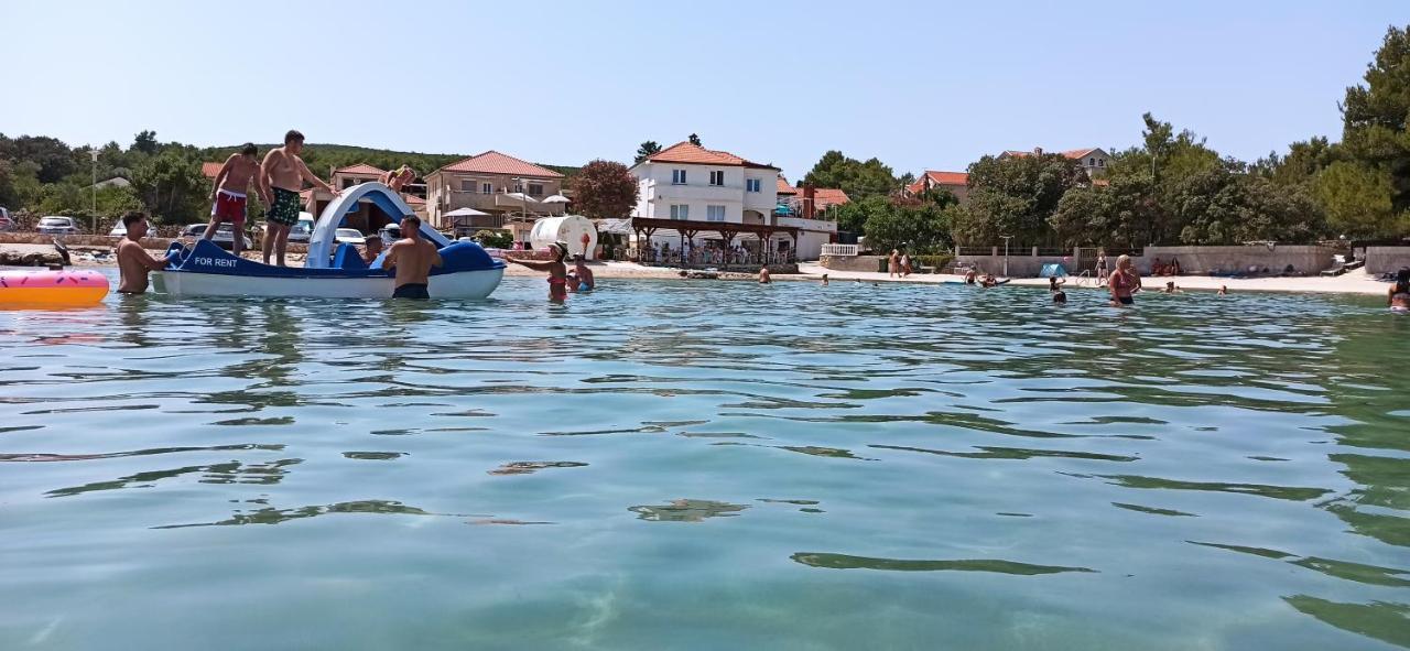 Apartments Kornati Ždrelac Екстериор снимка