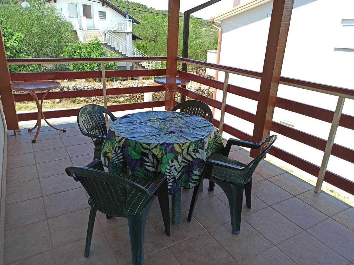 Apartments Kornati Ždrelac Екстериор снимка