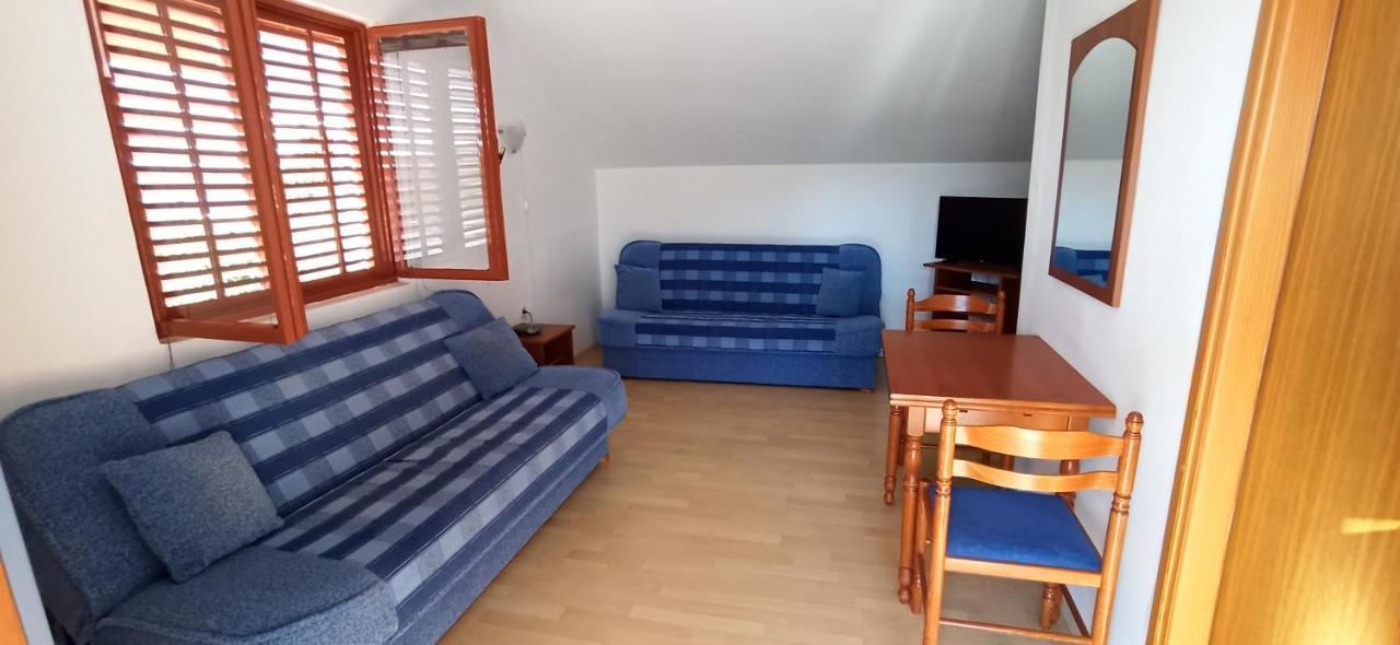 Apartments Kornati Ždrelac Екстериор снимка