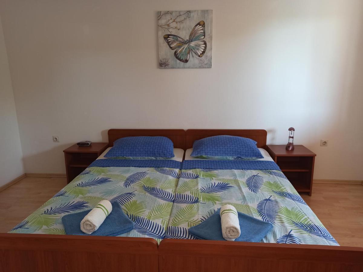 Apartments Kornati Ždrelac Екстериор снимка