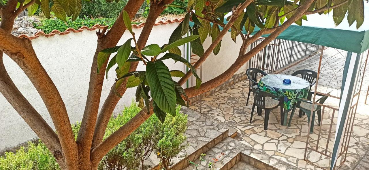 Apartments Kornati Ždrelac Екстериор снимка
