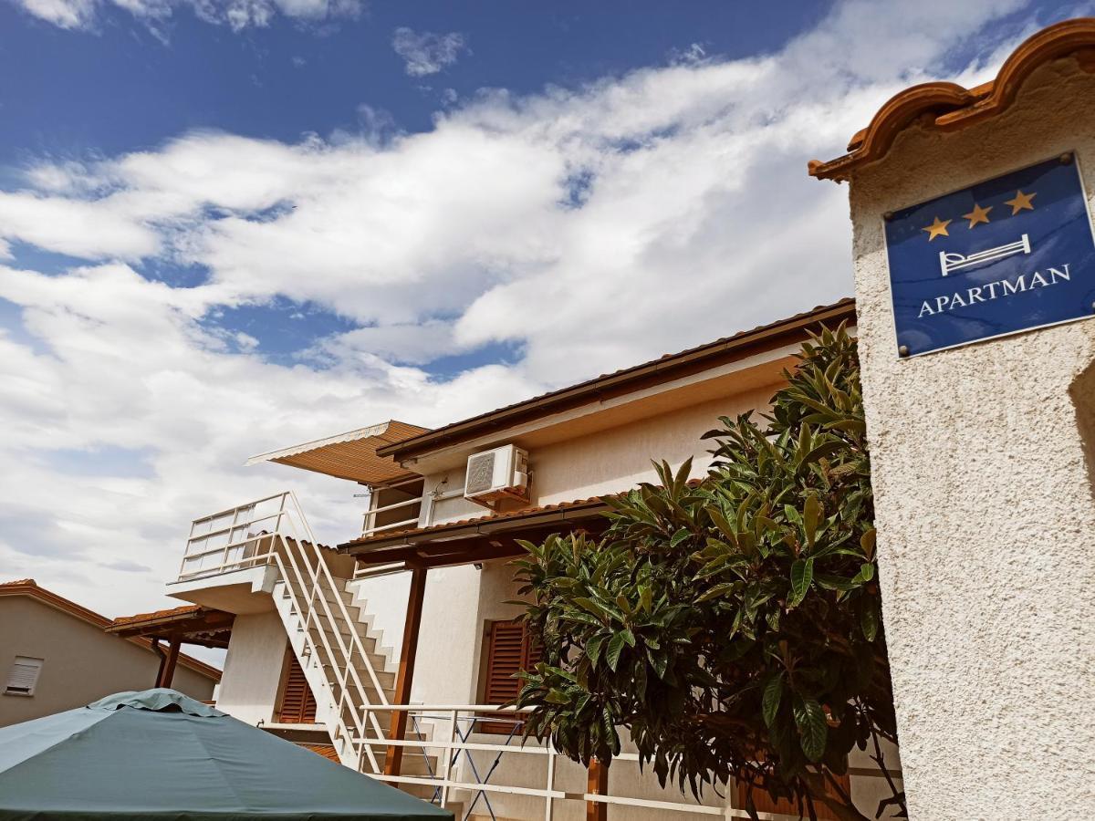 Apartments Kornati Ždrelac Екстериор снимка